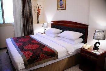 Al Sharq Hotel Apartment Schardscha Exterior foto