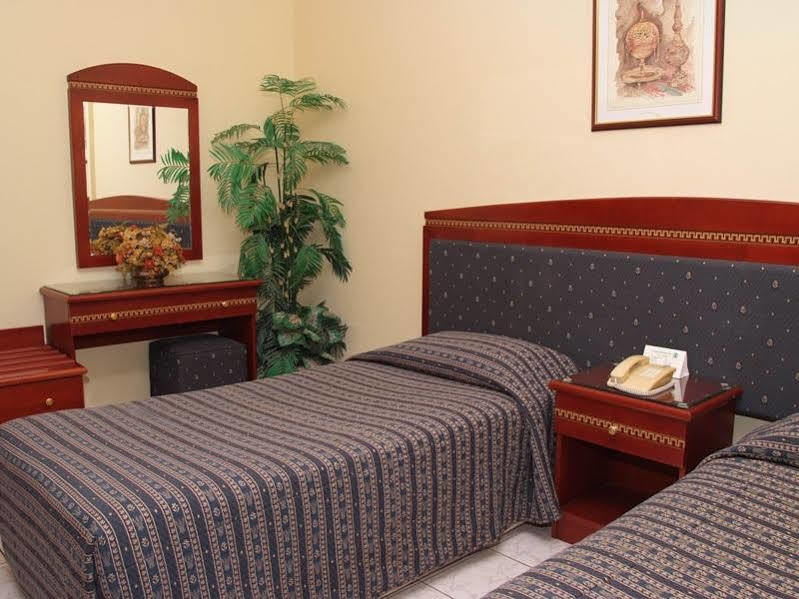 Al Sharq Hotel Apartment Schardscha Exterior foto